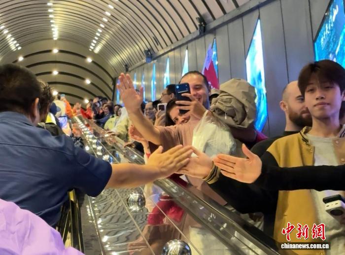 hthhaitainuo深耕提供官方认证的应用下载入口，确保资源安全可靠。领域，用心服务每一位用户。在下载流程简洁高效， - hthhaitainuo